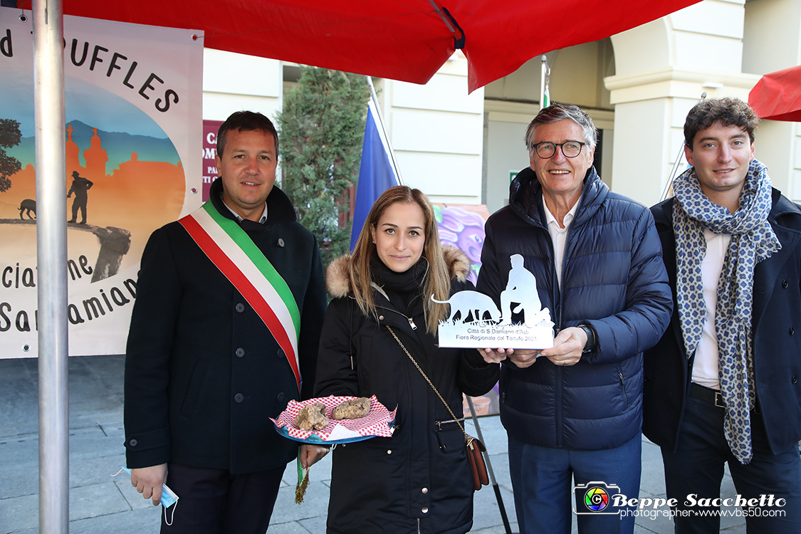 VBS_6063 - 10.ma Fiera Nazionale del Tartufo e Fiera dei Santi.jpg